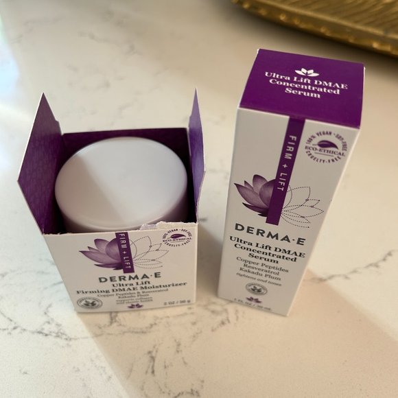 Used 1 time - Like New - DERMA-E Ultra Lift Firming DMAE Serum & Moisturizer Duo - Picture 7 of 7